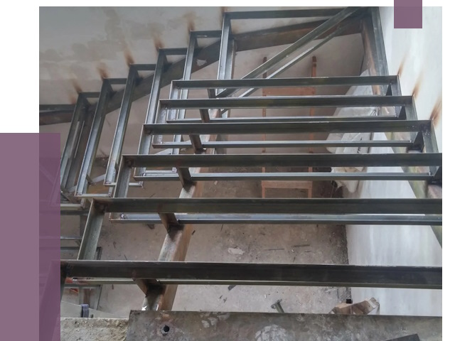 Демонтаж лестниц в Лесне от 4366 руб. 