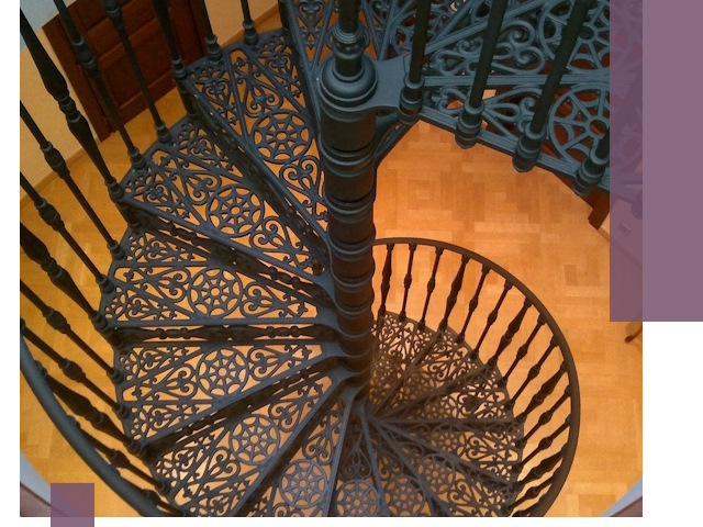 Винтовые лестницы под ключ в Лесне: производство и монтаж