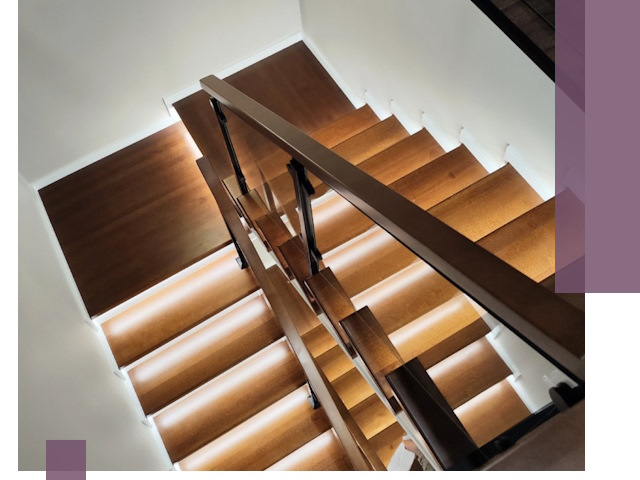 Изготовление П-образных лестниц под ключ в Лесне