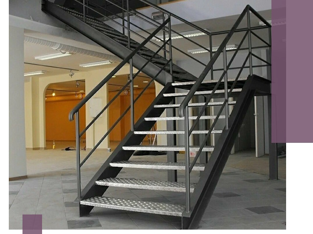 Лестницы для офиса в Лесне: изготовление, монтаж, демонтаж