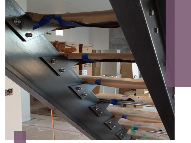 Усиление лестничных конструкций и усиление опор в Лесне