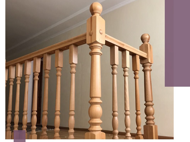 Деревянные перила на заказ в Лесне: монтаж и изготовление