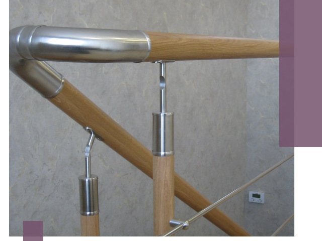 Комбинированные перила на заказ в Лесне — монтаж и производство