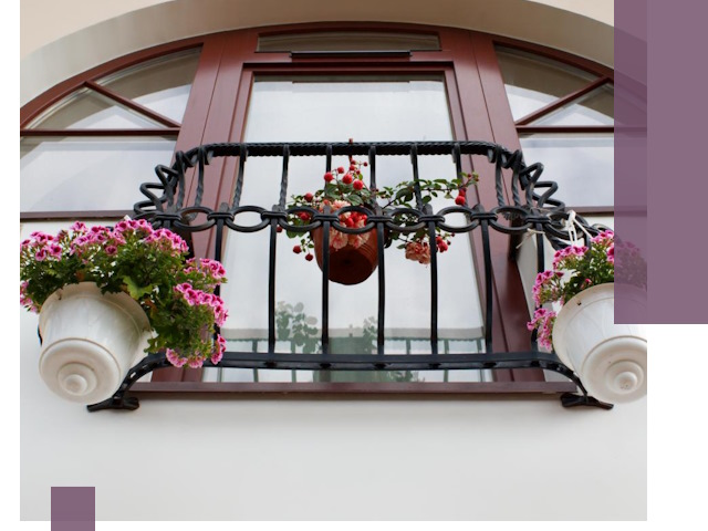 Изготовление и монтаж французских балконов в Лесне