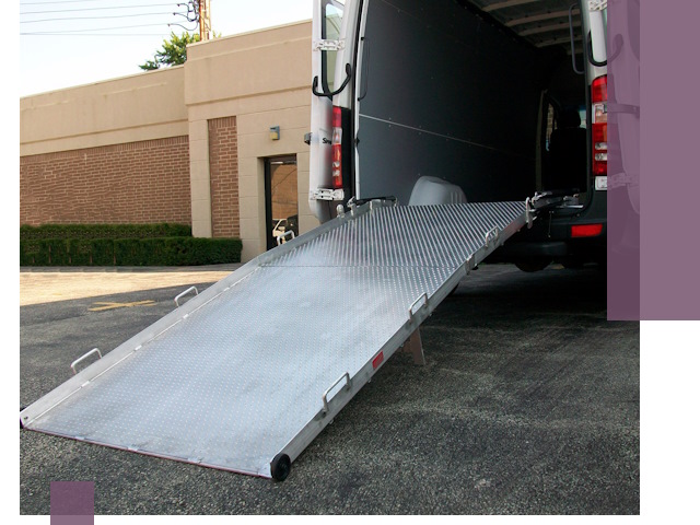 Мобильные пандусы в Лесне — производство, монтаж и аренда