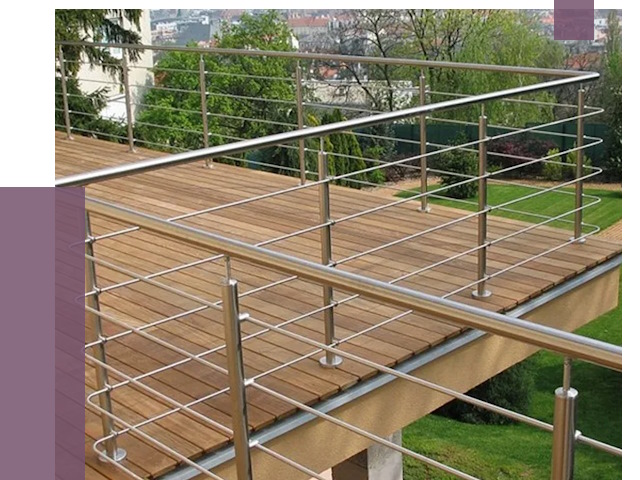 Алюминиевые парапеты в Лесне под ключ от 7900 руб. 