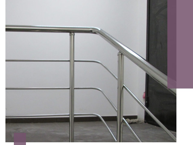 Изготовление поручней из нержавеющей стали в Лесне